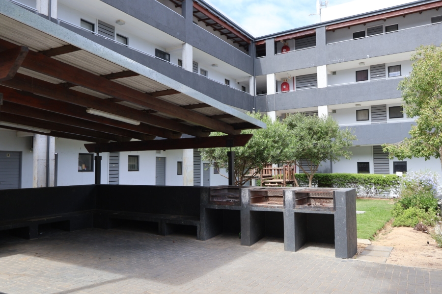 2 Bedroom Property for Sale in Parklands Western Cape